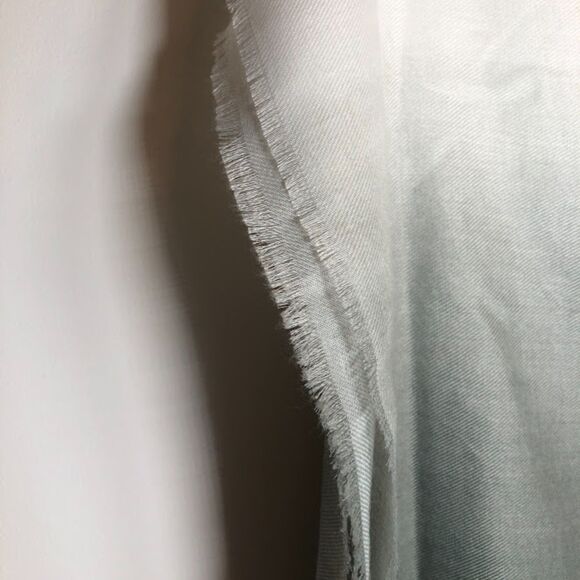 Carly Cushnie Oversized Ombre  Scart - Picture 5 of 9